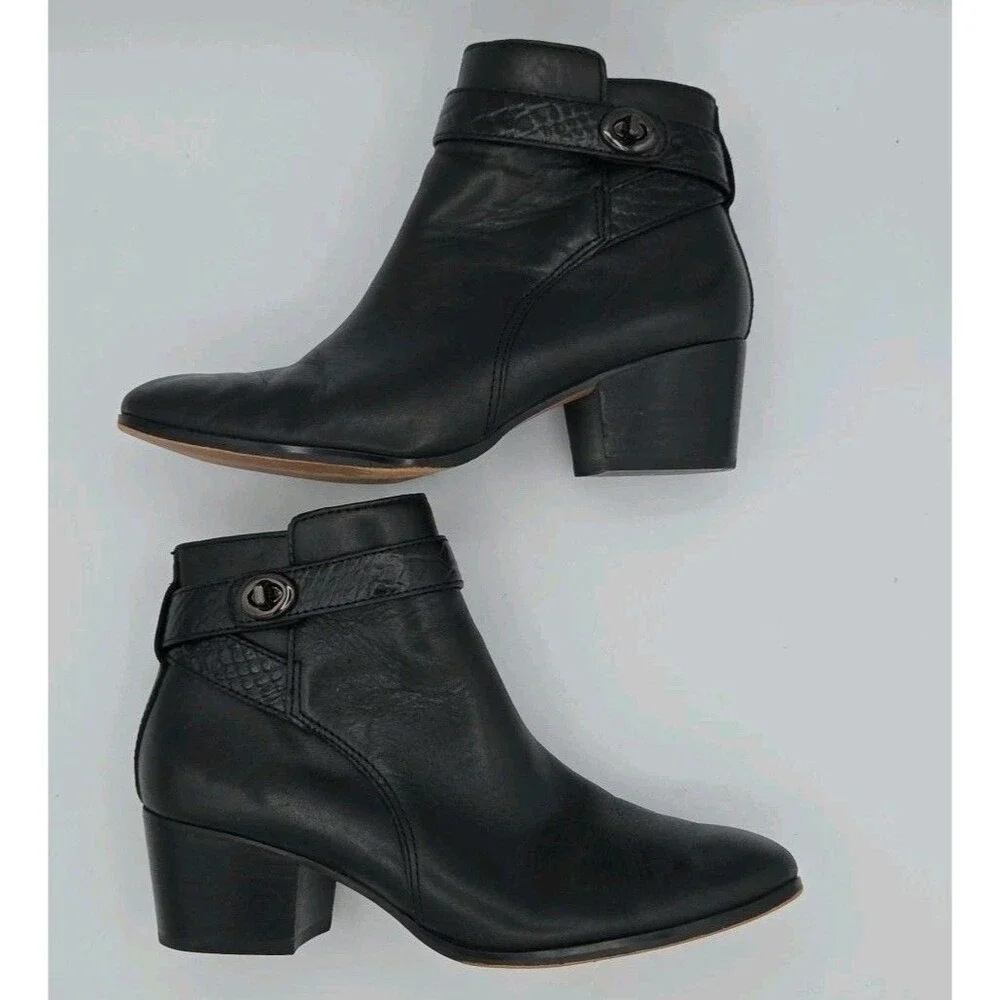 Coach Patricia Black Leather Ankle Booties Block Heel Side Zip Size 6.5B A00235